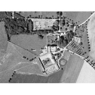 Belleville-chateau-et-ferme-1933-IGN